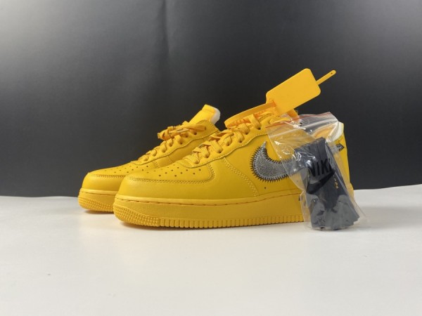 Off-White x Nike Air Force 1 Low University Gold DD1876-700