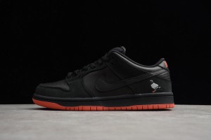 Nike SB Dunk Low "Black Pigeon" 883232-008