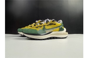 Sacai x Nike VaporWaffle Tour Yellow Stadium Green CV1363-700